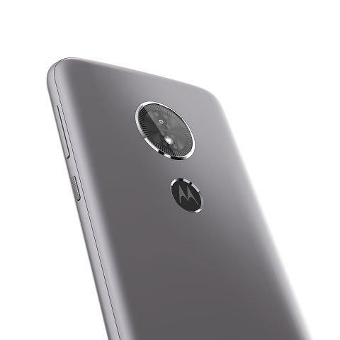 Image:Новите смартфони Motorola